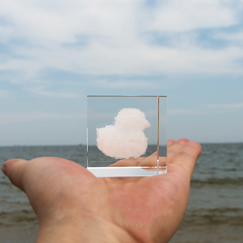 Crystal cloud Cube: Capturing the Sky in Crystal