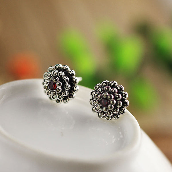 Vintage Sterling Silver Floral Stud Earrings - ED