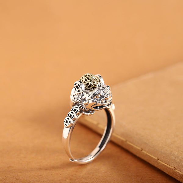 Sterling Silver Lucky Cat Ring - Intricate Design