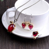 Elegant Red Jade and Gold Jewelry Set