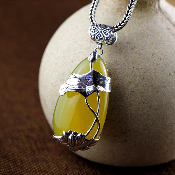 Elegant Lotus Silver Pendants - Agate Gemstone Jewelry