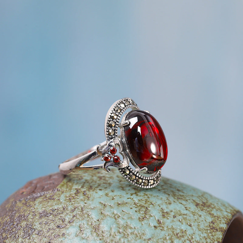 Garnet Elegance: S925 Silver Vintage Women's Ring