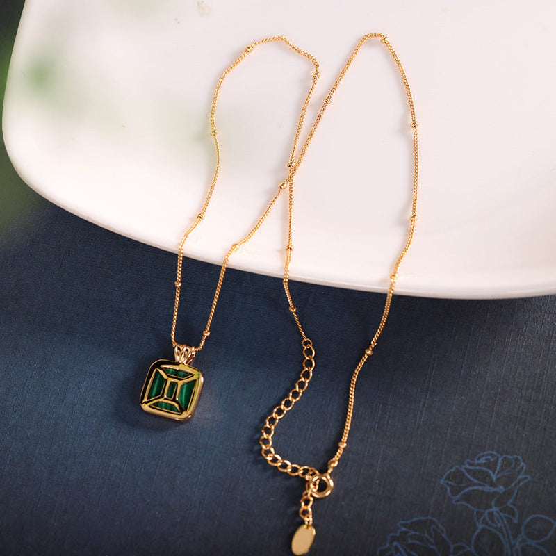 Malachite Gold-Plated Pendant Necklace for Elegant Women