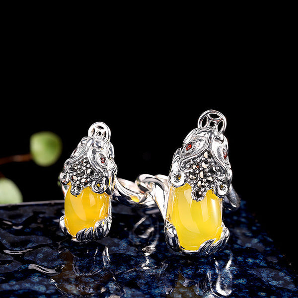 Elegant Sterling Silver Yellow Jade Frog Rings