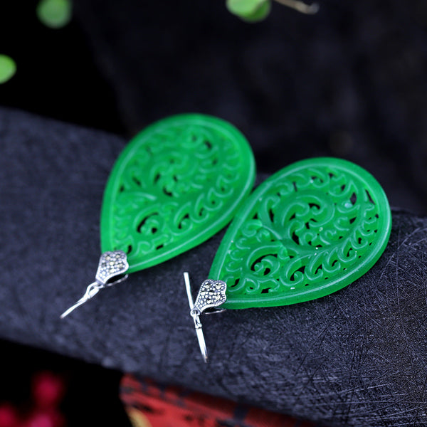 Emerald Green Filigree Jade Earrings - Vintage Charm