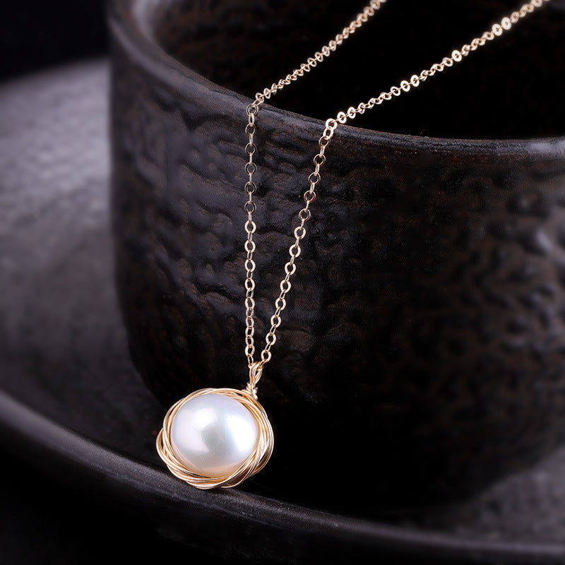 Elegant Gold-Wrapped Pearl Necklace for Women