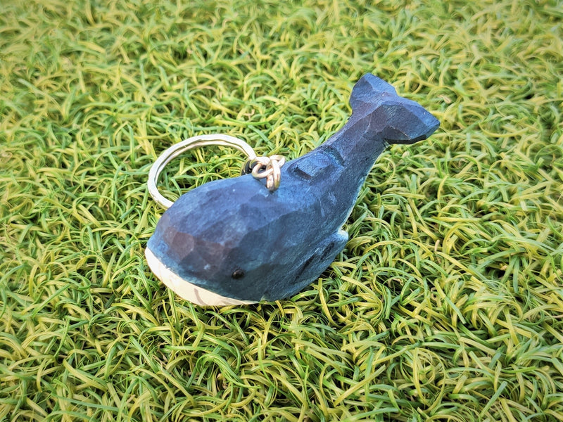 Whale wood carving key rings, unique present, cute decoration, ocean gift, gift for her, birthday